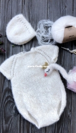 Luxury newborn set with swan toy