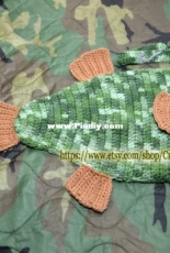 Creative Design Props - Bass Fish Cocoon - English