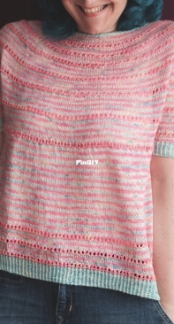 Jenny Flower Tee by Julie Dubreux - Julie Knits in Paris