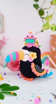 Le Pompon De Ana Vicky - Ana Vicky Espiñeira - Hector Toucan