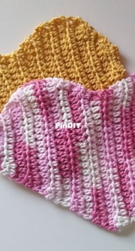 The Graceful Tangle - Amy Kate Sutherland - Valentine Dishcloth