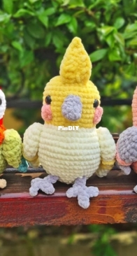 Candy Yarn Shop - Kseniia Semeliak - 3 in 1 Parrots - English