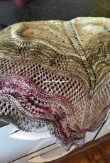 Juniper and Cedar Shawl by Aberdeens Wool Co. (Heather Scott)-Free