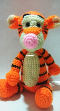 Melani Koo Amigurumi - Melani Halim - Tigger