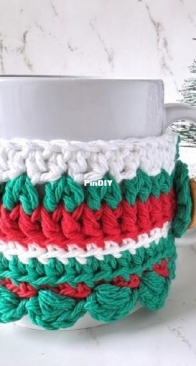 Golden Lucy Crafts - Olena J - Christmas Cup Cozy