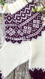 Generations Short Socks by Karola Rehnström-Free