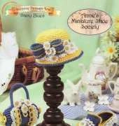 Annie Potter - Annies Miniature Shoe Society - Stepping Through Time Collection - Daisy Blues