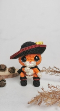 Muñequista - Constanza Olivares Fernández - Puss in Boots - Gato con Botas - Spanish