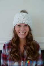 Noelle Stiles - Shamrock Cable Hat