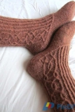 Fredrika Socks by Tiina Kuu -Eng.,Finnish-Free