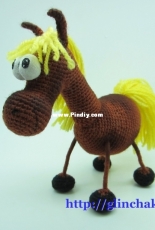 Larisa Glinchak - Horse Tsatsa - Russian - Free