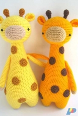 Little Bear Crochets - J. A. Poolvos - Giraffe with spots - Dutch