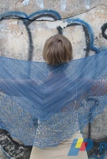 Marjorie Shawl by Sanne Kalkman /Roses on Toast-Free