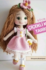 Bir Oyuncak Atölyesi - Doll with Flower - Turkish - Free