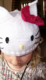 Hello Kitty-cat hat by Helle Majlund-English,Danish-Free