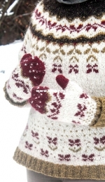 Agrifoglio mittens by Knitting For Breakfast - English, Italian