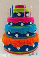 Nienepien - Birthday Cake - Dutch - Free