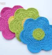 Whiskers and Wool - Doni Speigle - Flower Power Dishcloth