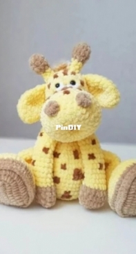 Crochet Wonders Design - Olga Kurchenko - The Giraffe