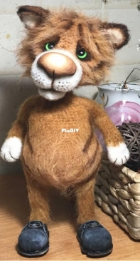 Nata Maslova toys - Natalia Maslova - Наталья Маслова - Tiger Patrick - Тигр Патрик - Russian
