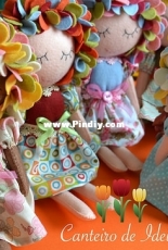 Florinda Felt Doll - Canteiro de Ideias - Solange Honorato - Portuguese