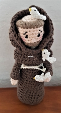 Francis of Asisisi amigurumi