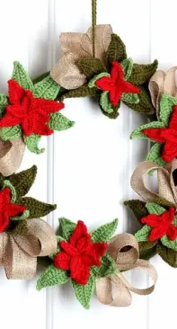 YarnTwist - Tanya Shliazhko - Christmas Poinsettia Wreath