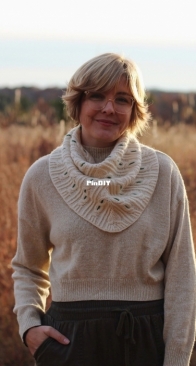 Latta Cowl by Rachel Brockman