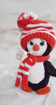 Knitted Toy Zoo - AnnaCrochetAmigurumi - Anna Prishchenko/Prishenko - Christmas Penguin