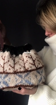 Snowy Bag by Arantxa Casado - English