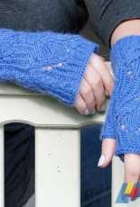 PicnicKnits-Viscaria Mitts by Corrina Ferguson