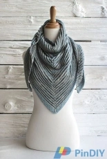 Serena Shadow Shawl by Antonia Shankland/Fairmount Fibers-Free