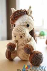 Little Muggles - Lucky the Horse - Russian