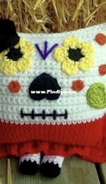 Once Upon A Hook Crochet - Victoria Stewart - Sugar Skull Creepy Cuddler