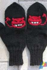 Pirulapaset/Devils Mittens by Tiina Väätäinen-English-Free