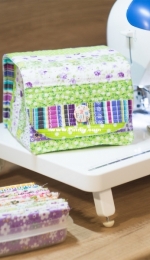 Cosmetic bag