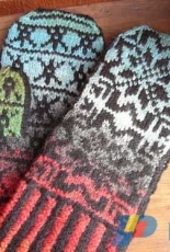 Narnia White Witch Mitts by Laura Rintala-Free