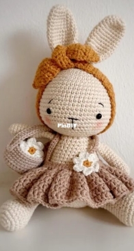 Jojilie - Joanna Kienmeyer - Daisy the bunny - English