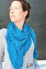 janukke-Vilyarine Shawl by Jana Huck-English,German