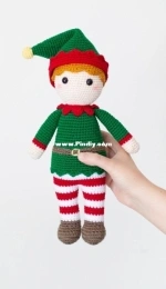 Bunnies and Yarn - Michelle Alvarez - Sammy the Christmas Elf