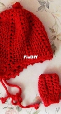 Crochet on the wall - Katya Novikova - Wildberry hat and mitts - Free