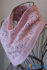 Daisy Chain Cowl by Gretchen Tracy -Free