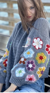 TSCrochetDesigns - Tania Skalozub - African Flower Sweater