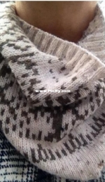 Winterland Cowl by zarina keyani-Free