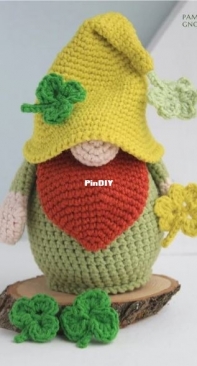 Pam Pino Design - Nazeli Mkrtchyan-Tadevosyan - Shamrock Gnome