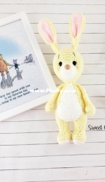 Sweet Oddity Art - Caroyne Brodie - Mini Rabbit