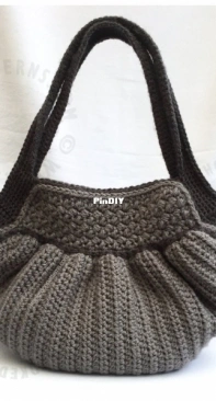 Hooked on Patterns - Ling Ryan - Audrey Hobo Bag
