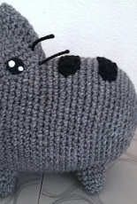 Thu Nguyen - Pusheen Plush