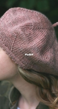 Stalk and Pip Beret by Ailbíona McLochlainn