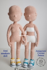 Papillon en Papier - Luminita Cristina  - Ami sneakers doll body